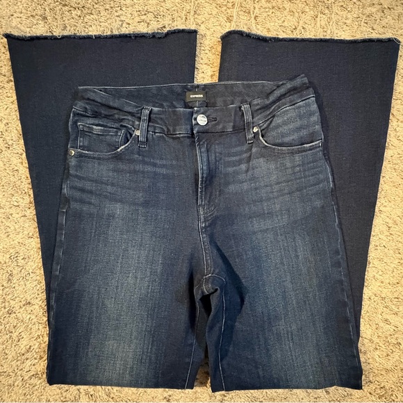Express Denim - Express 70’s Flare Mid-Rise Dark Indigo Jeans - Medium Short Size 6/8/10